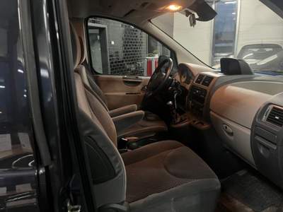 Peugeot Expert Tepee 2.0 HDi 163CV PL Allure Grigio usata Castelnuovo Rangone