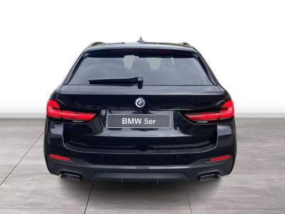 BMW Serie 5 520d d 48V xDrive Touring Msport Nero usata Bracciano