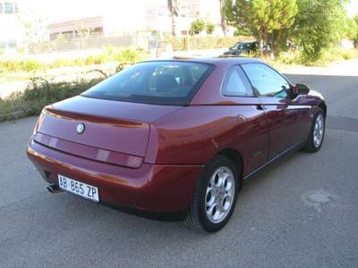 Alfa Romeo Gtv/Spider 2.0i 16V Twin Spark cat L Lilla usata Montemesola