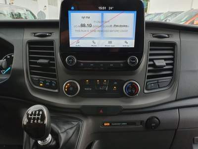 Ford Transit Custom 320 2.0 EcoBlue 130  L2 Combi Bianco usata Castelnuovo Rangone