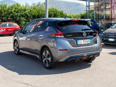 Nissan Leaf N-Connecta 40 KWh Aziend. Grigio usata Fondi