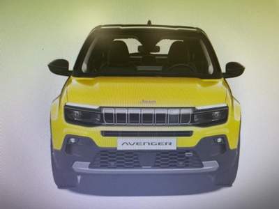 Jeep Avenger BEV Summit Giallo usata Palermo