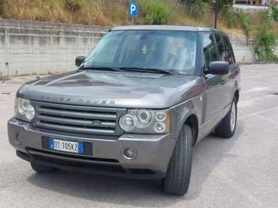 Land Rover Range Rover 2008 Land Rover Range Rover 3.6 TDV8 HSE VOGUE Grigio usata Canzano