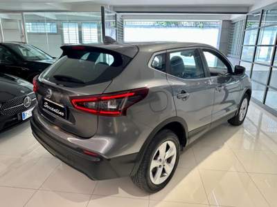 Nissan Qashqai 1.5 dCi 115 CV Business Grigio usata Sant'Antonio Abate