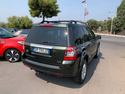 Land Rover Freelander 2.2 TD4 S.W. HSE Verde usata Santa Maria di Licodia