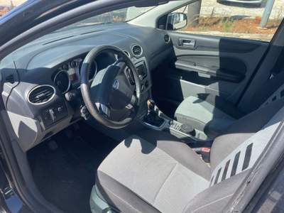Ford Focus + 1.6 TDCi (90CV) 5p. Grigio usata Mazara del Vallo