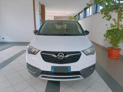 Opel Crossland Benzin / GPL INNOVATION Bianco usata Torre Annunziata