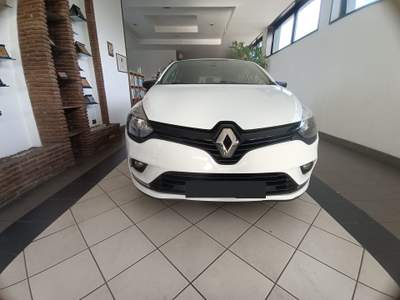 Renault Clio Renault Clio dCi 8V 75 CV 5 porte Business Bianco usata Torre Annunziata