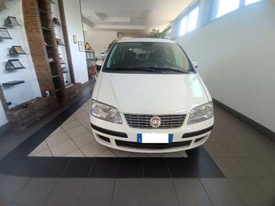 Fiat Idea Fiat Idea 1.3 MJT 16V 95 CV S&S Dynamic Bianco usata Torre Annunziata