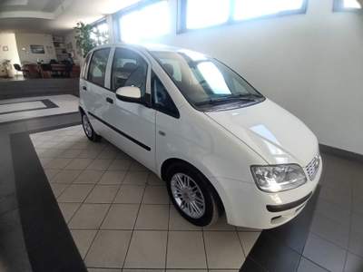 Fiat Idea Fiat Idea 1.3 MJT 16V 95 CV S&S Dynamic Bianco usata Torre Annunziata