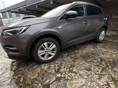 Opel Grandland pari al nuovo Grigio usata Tito