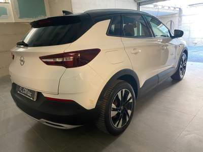 Opel Grandland null usata Massa di somma