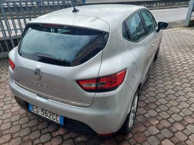 Renault Clio 1.5 dCi 8V 90CV Start&Stop 83gr 5 porte EcoBusines Argento usata Bagnolo in Piano