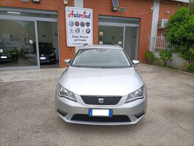 Seat Leon Vettura unico proprietario in eccellenti condizioni, Argento usata Foggia