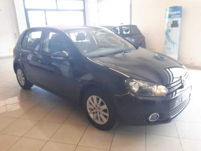 Volkswagen Golf GOLF 1600 TDI 105 Nero usata Spoltore
