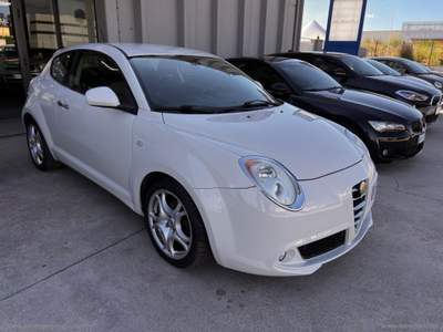 Alfa Romeo MiTo MiTo 1.3 JTDm 90 CV Progression                                                         Giallo usata Sassari