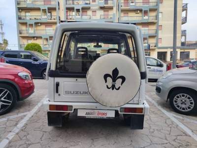 Suzuki Samurai 1.3 JHT De Luxe Hard Top p.l. Bianco usata Mazzarrone