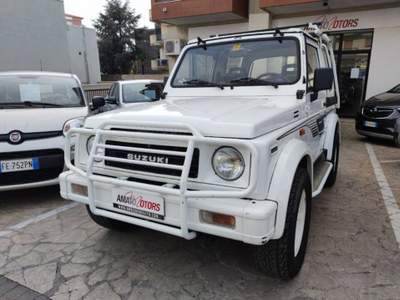 Suzuki Samurai 1.3 JHT De Luxe Hard Top p.l. Bianco usata Mazzarrone