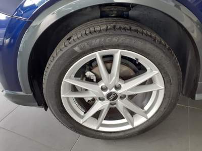 Audi Q2 30 TDI S tronic Admired Advanced Blu/Azzurro usata Modena
