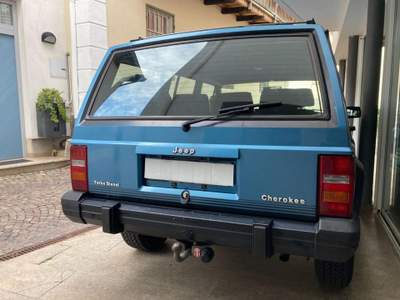 Jeep Cherokee 2.1 turbodiesel 5 porte Chief Blu/Azzurro usata Lana