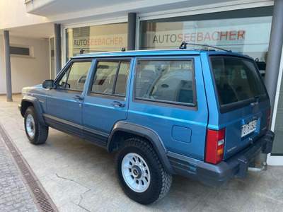 Jeep Cherokee 2.1 turbodiesel 5 porte Chief Blu/Azzurro usata Lana