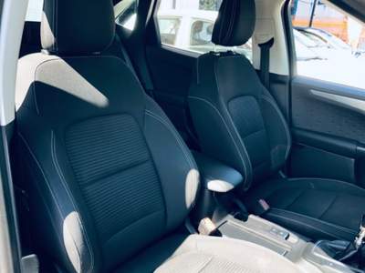 Ford Kuga 1.5 EcoBlue 120 CV Titanium-navi telecam Grigio usata Isernia