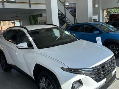 Hyundai Tucson  1.6 CRDI Xline Bianco usata Collegno