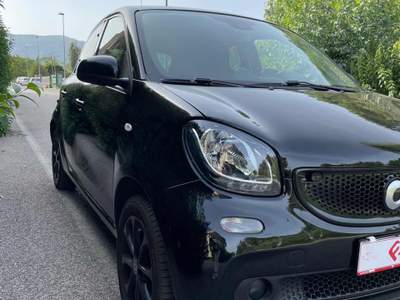 Smart ForFour 90 0.9 Turbo twinamic Passion Nero usata AGROPOLI