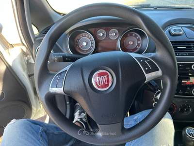 Fiat Punto 1.3 MJT II 75 CV 5 porte Street MOTORE NUOVO!!!!!! Bianco usata SAVIGNANO SUL RUBICONE