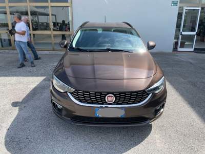 Fiat Tipo 1.6 Mjt S&S SW Lounge Marrone usata Mondolfo