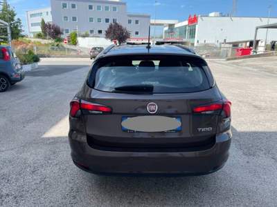 Fiat Tipo 1.6 Mjt S&S SW Lounge Marrone usata Mondolfo