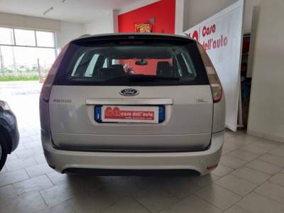 Ford Focus 1.6 tdci Titanium 90cv Argento usata Gagliano del Capo