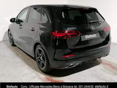 Mercedes-Benz Classe B d Automatic Premium AMG Line Nero usata Bologna