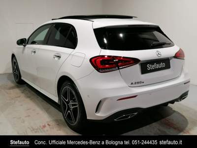 Mercedes-Benz Classe A e phev eq-power Premium Automatic Bianco usata Bologna