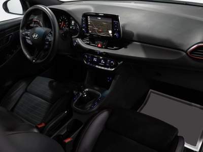 Hyundai i30 Fastback 2.0 T-GDI 275 CV N Performance Bianco usata Castelnuovo Rangone Hyundai i30 Fastback 2.0 T-GDI 275 CV N Performance Bianco usata Castelnuovo Rangone