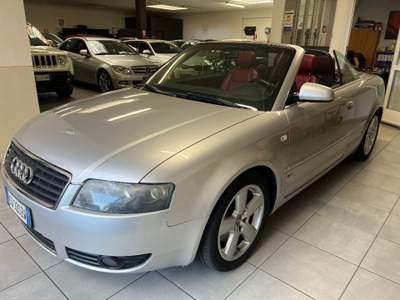 Audi A4 Cabriolet 2.5 V6 TDI cat Grigio usata Collegno