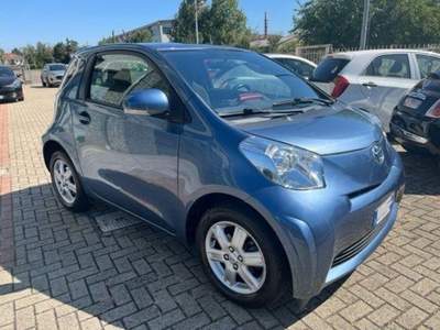 Toyota iQ  usata Tortona