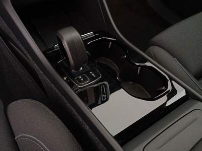 Volvo XC40 Ex40 single motor extended range core rwd Bianco usata Rivoli