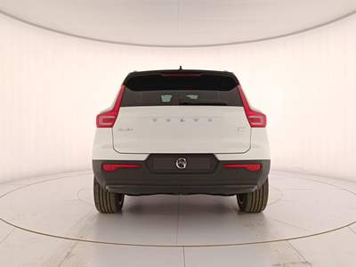 Volvo XC40 Ex40 single motor extended range core rwd Bianco usata Rivoli