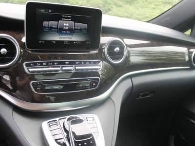 Mercedes-Benz Classe V d Automatic Avantgarde Long Nero usata Castelnuovo Rangone