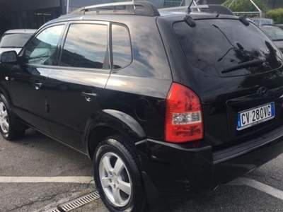Hyundai Tucson TUCSON 2.0CRDI**4x4*GOMME** **NUOVE**TAGLIANDATA Nero usata Roma