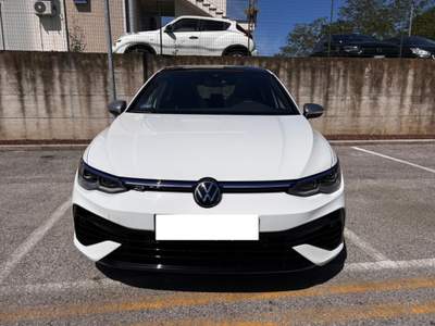 Volkswagen Golf 2.0 DSG PRONTA TETTO IQ R-PERF. HK DRIFT. KEYLESS Bianco usata Bracciano