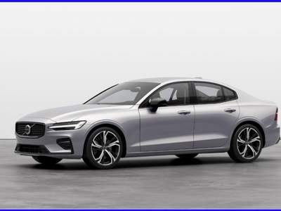 Volvo S60 B4 automatico Plus Dark Grigio usata Milano