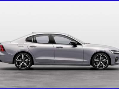 Volvo S60 B4 automatico Plus Dark Grigio usata Milano