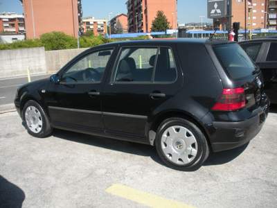 Volkswagen Golf motore revisionato Nero usata Frosinone