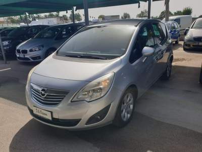 Opel Meriva 1.3 CDTI 95CV ecoFLEX Cosmo Argento usata Giugliano in Campania