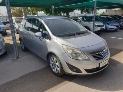 Opel Meriva 1.3 CDTI 95CV ecoFLEX Cosmo Argento usata Giugliano in Campania