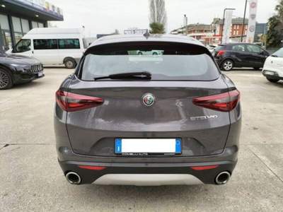 Alfa Romeo Stelvio Vendi la tua auto chiama 0431-32576 Grigio usata Cervignano del Friuli