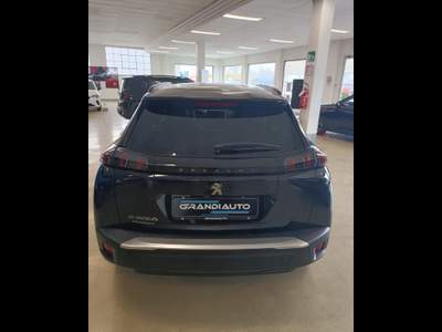 Peugeot 2008 e- Allure Pack 100kW Nero usata Novi Ligure