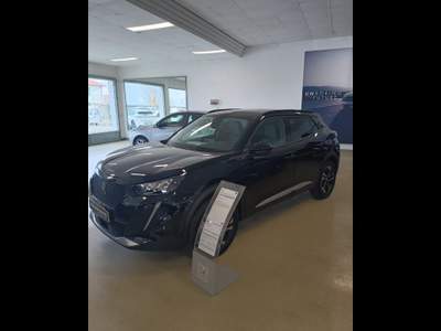 Peugeot 2008 e- Allure Pack 100kW Nero usata Novi Ligure